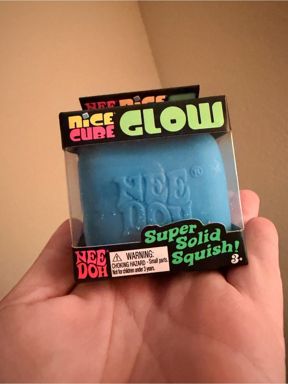 Glow Super Solid Squish - Blue